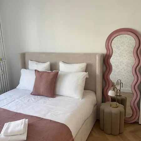 Appartement Lumineux Avec Parking, Centre *