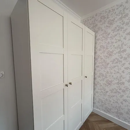 Appartement Lumineux Avec Parking, Centre Clermont-Ferrand